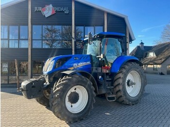 Traktor NEW HOLLAND T7.230