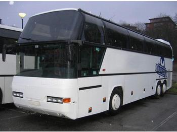 Turistički autobus Neoplan Cityliner N116: slika 1