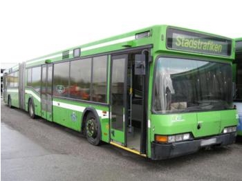 Gradski autobus Neoplan N 4021/3: slika 1
