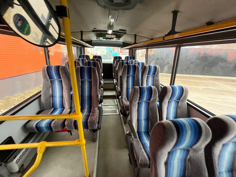 Prigradski autobus Sor C 9.5 35 SEATS + 32 STANDING / EURO 5 / AUXILIAR HEATING: slika 16