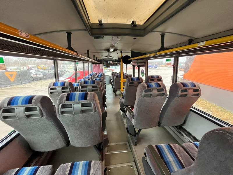 Prigradski autobus Sor C 9.5 35 SEATS + 32 STANDING / EURO 5 / AUXILIAR HEATING: slika 17