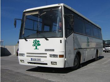  NISSAN 120/9D - Turistički autobus