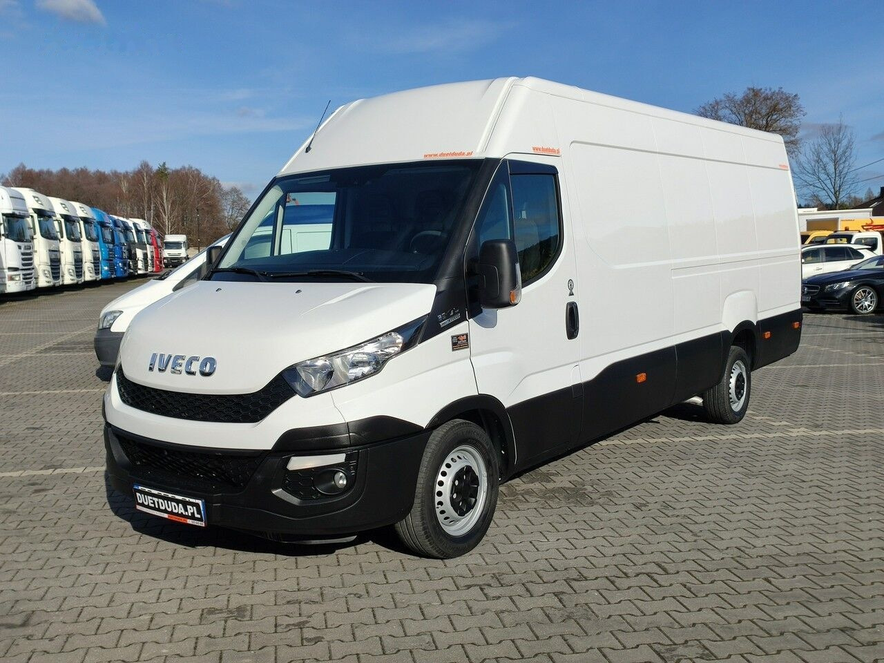 Lizing IVECO Daily 35 S17 IVECO Daily 35 S17: slika 5