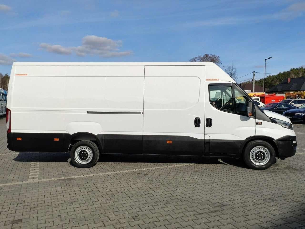 Lizing IVECO Daily 35 S17 IVECO Daily 35 S17: slika 6