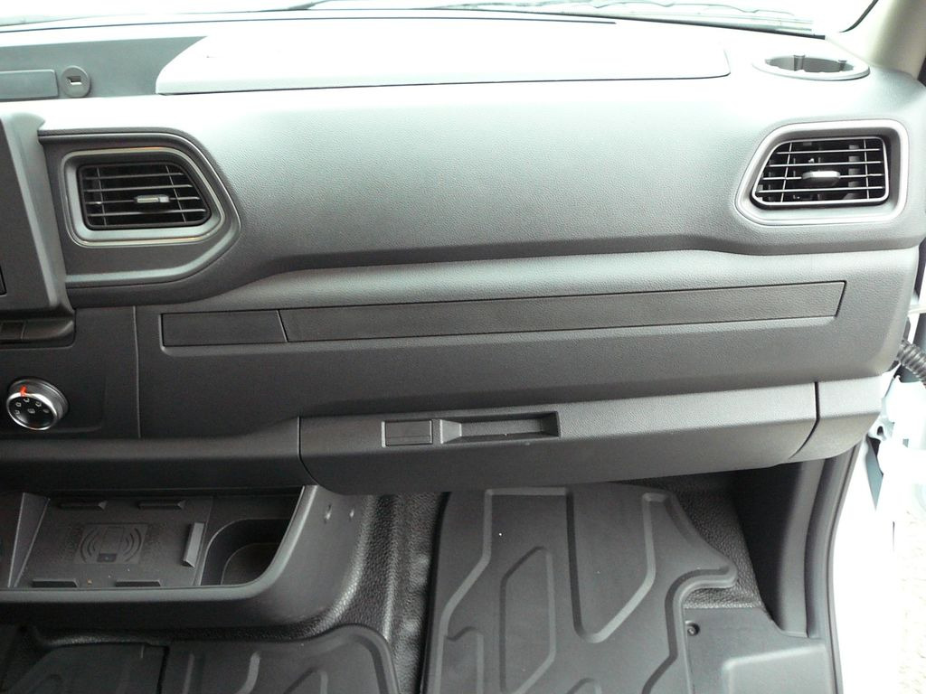 Novu Dostavno vozilo sa zatvorenim sandukom Renault Master Koffer Extra Tief: slika 22