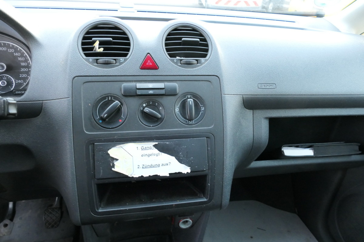 Mali kombi VW Caddy 2.0 TDI EURO-5 PARKTRONIK 6-GANG 2xSCHIEBE: slika 13