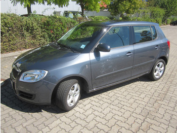 Skoda Fabia 1.2 HTP Ambiente  - Automobil