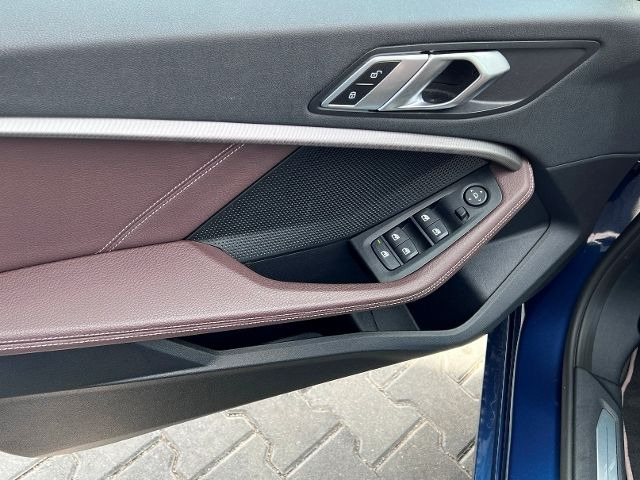 Automobil BMW 118 i Luxury Line Leder braun LED SHZ 2x PDC Nav: slika 6