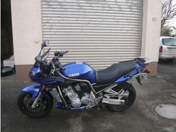 Yamaha Fazer RN06  - Motocikl