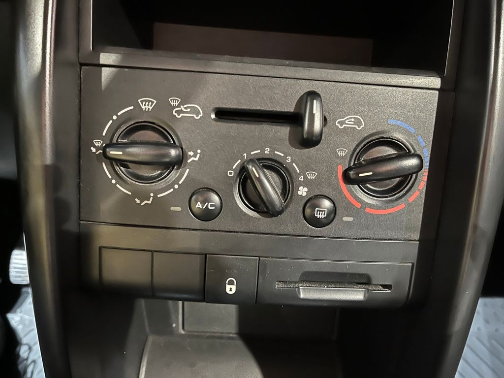 Automobil Peugeot 207 1,4 VTi Tendance, TÜV-Neu, Euro4, Klima: slika 22