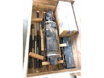 Veliki kamon za bušenje, Mašina za bušenje tunela Atlas Copco Hammer drill 1838: slika 1