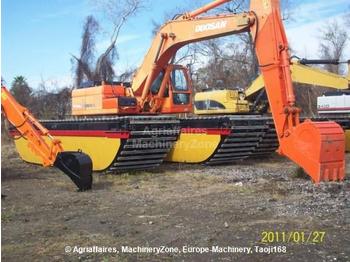 Doosan DX300 - Bager točkaš