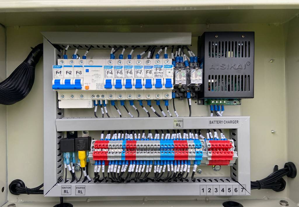 Set generatora Doosan DP222LC - 825 kVA Generator - DPX 19858: slika 9