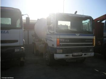 Daf 75  CF - Mikser za beton