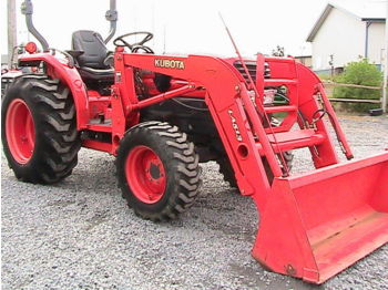 Kubota L3430 Tractor - Utovarivač točkaš