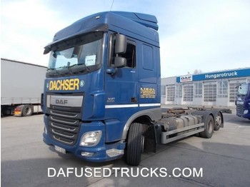 Kamion za prevoz kontejnera/ Kamion sa promenjivim sandukom DAF FAR XF460: slika 1