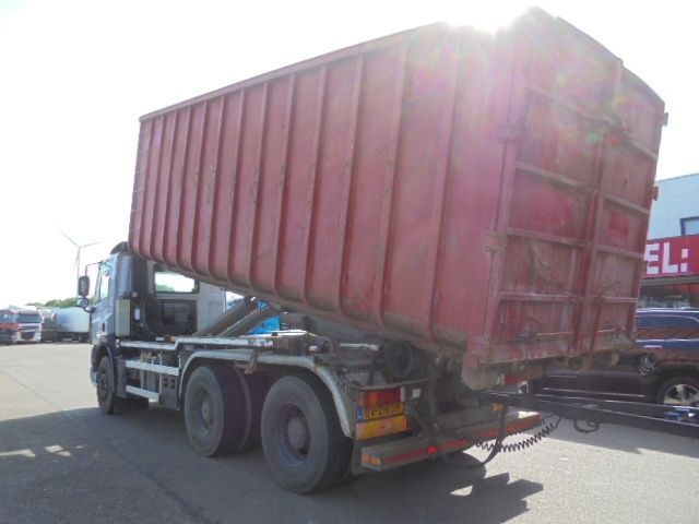 Kamion sa hidrauličnom kukom Ginaf X 3232 S +BULTHUIS + VDL CONTAINERBAKKEN: slika 15