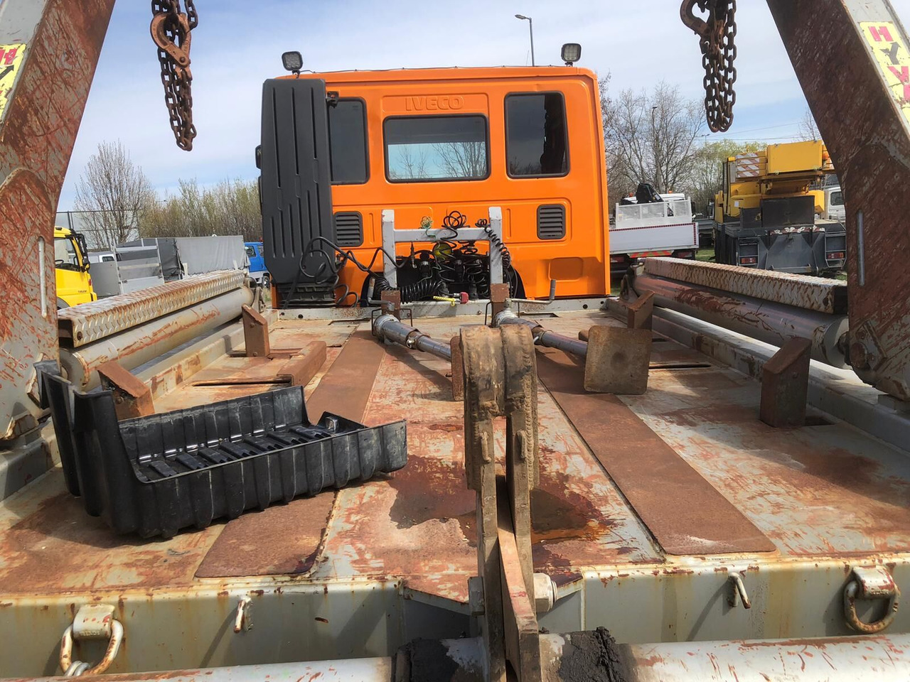 Kamion za utovaranje kontejnera IVECO Trakker 500 Hyvalift - BDF - Truckhead - SZM: slika 9