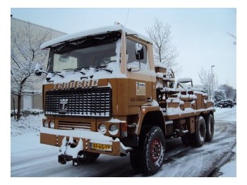 Terberg F1350-27 6X6 - Kamion sa golom šasijom i zatvorenom kabinom