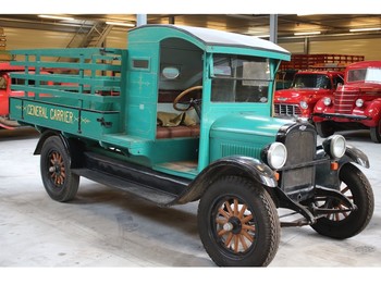 Chevrolet 1927 Capitol 1 ton - Kamion sa tovarnim sandukom