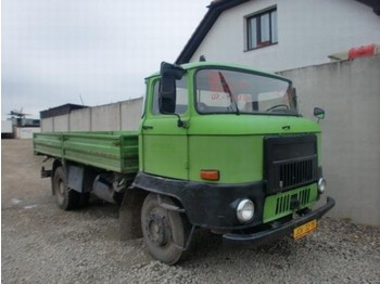  IFA L 60 1218 4x2 P - Kamion sa tovarnim sandukom