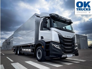 IVECO S-Way AD260S40Y/FS 1LNG - kamion za prevoz boca