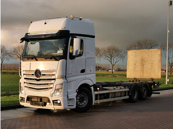 Kamion za prevoz kontejnera/ Kamion sa promenjivim sandukom Mercedes-Benz ACTROS 2553: slika 1