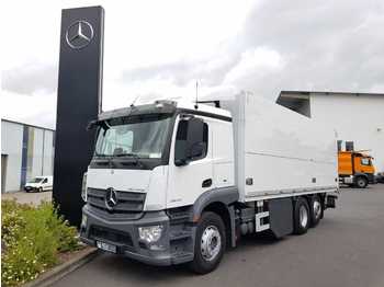 Kamion za prevoz boca Mercedes-Benz Actros 2543 LL 6x2 Getränkekoffer+LBW mehrfach!!: slika 1