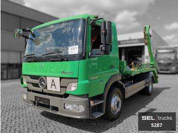 Kamion za utovaranje kontejnera Mercedes-Benz Atego 1224 / Absetzkipper / TÜV / neue Batterien: slika 1