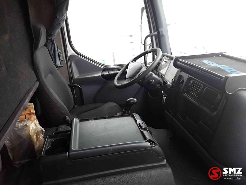 Kamion sa golom šasijom i zatvorenom kabinom Renault Premium 250 lames: slika 7