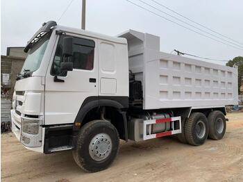 Istovarivač za prevoz teških mašina SINOTRUK HOWO Dump truck 371: slika 1