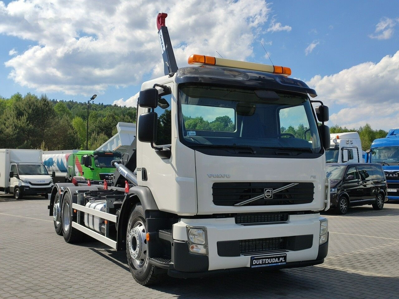 Kamion sa hidrauličnom kukom Volvo FE 26.300: slika 6