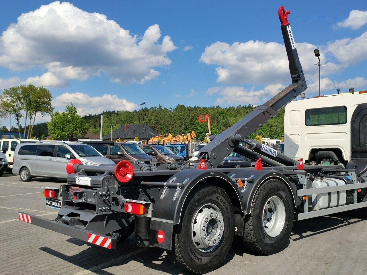 Kamion sa hidrauličnom kukom Volvo FE 26.300: slika 11