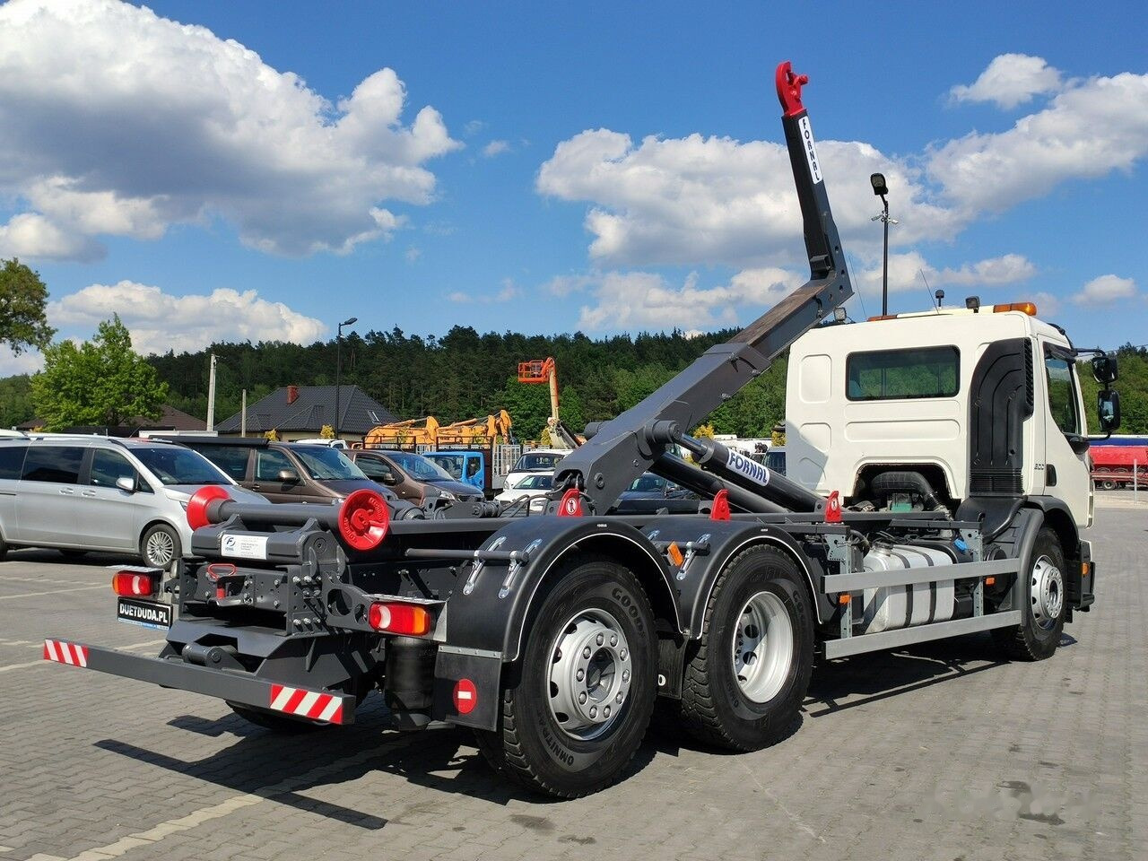 Kamion sa hidrauličnom kukom Volvo FE 26.300: slika 9