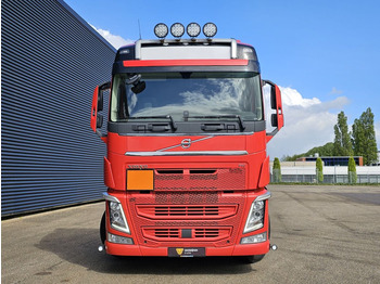 Volvo FH 500 6x2 / FULL AIR / RETARDER / BDF / CHASSIS - Kamion za prevoz kontejnera/ Kamion sa promenjivim sandukom: slika 2