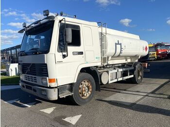 Kamion cisterna Volvo FL 7.260 FUEL TANK - 9.000 LITER - 3 COMPARTMENT: slika 1