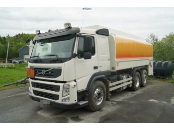 Kamion cisterna Volvo FM450: slika 1