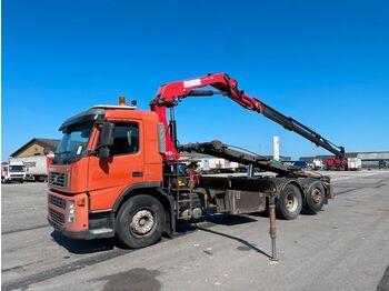 Kamion za prevoz kontejnera/ Kamion sa promenjivim sandukom, Kamion sa dizalicom Volvo FM9 300 6x2 / HMF 1820 K3 (Year: 2014): slika 1