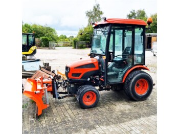 Kioti OK 22 HST - Komunalni traktor