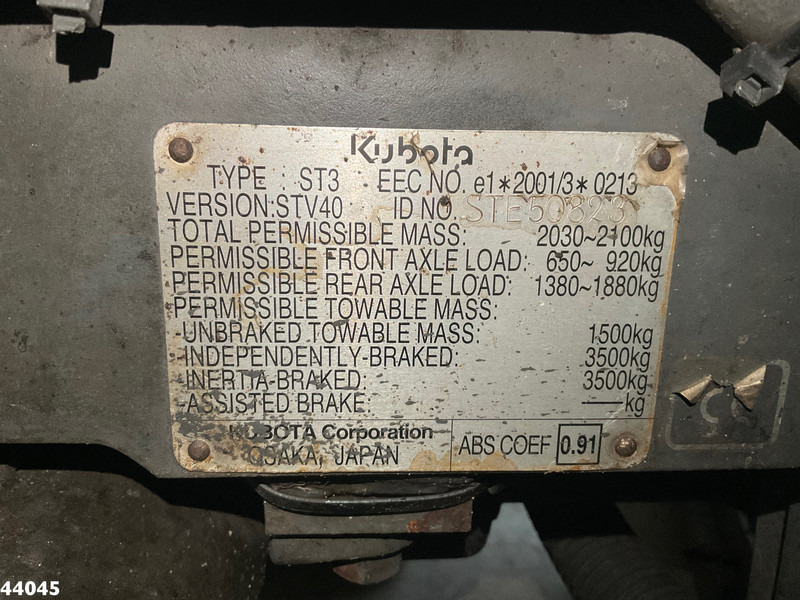 Autočistilica Kubota STV 40 4WD Wegdekreiniger: slika 19