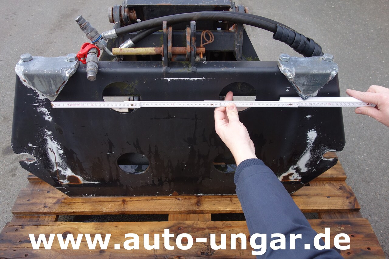 Komunalni traktor Unimog Multicar Frontanbau Adapterplatte Frontkraftheber Unimog-Multicar: slika 15
