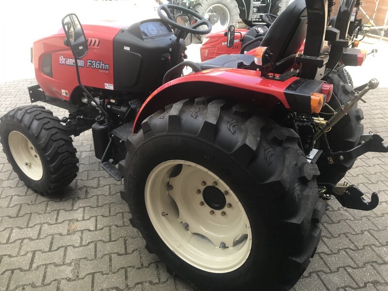 Mali traktor Branson F36Hn tractor: slika 2