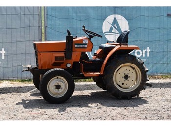 Mali traktor Hinomoto Minitractor: slika 1