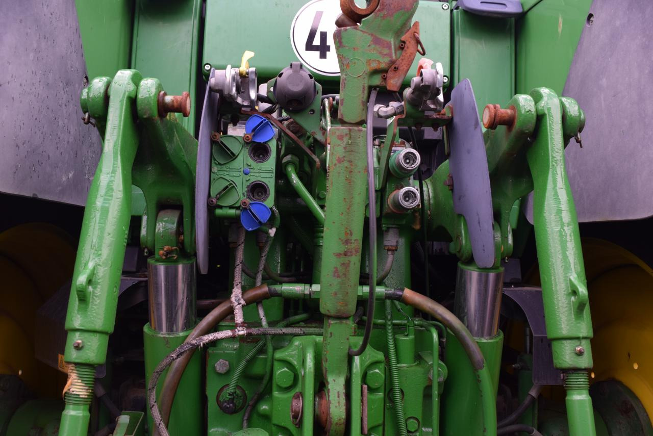Traktor John Deere 7530 Premium: slika 4