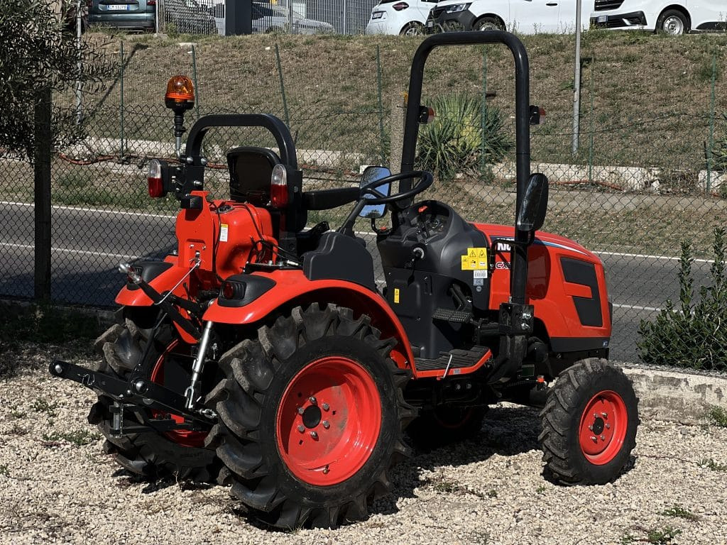 Novu Traktor Kioti CX2510: slika 3