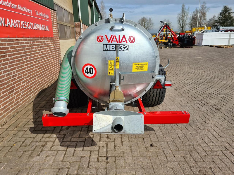 Novu Cisterna za osoku Vaia waterwagen MB32: slika 4