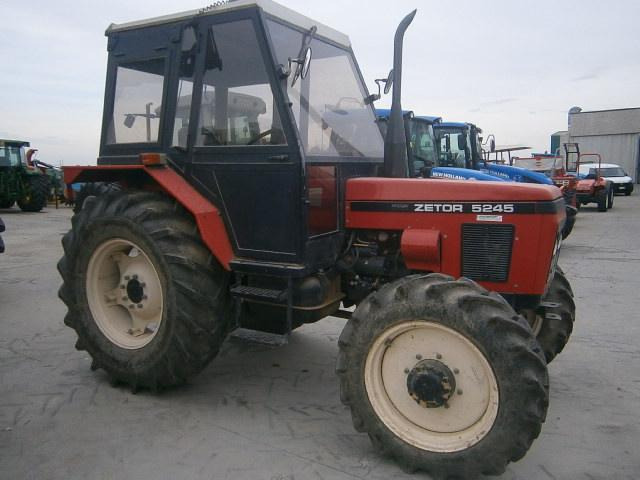 Traktor Zetor 5245: slika 4