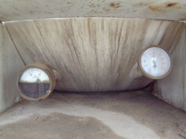 Poluprikolica cisterna za prevoz goriva Diversen ISISAN 45M3: slika 7