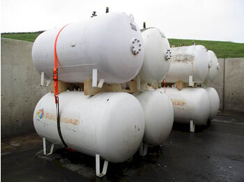 Poluprikolica cisterna LPG / GAS GASTANK 2700 LITER: slika 3