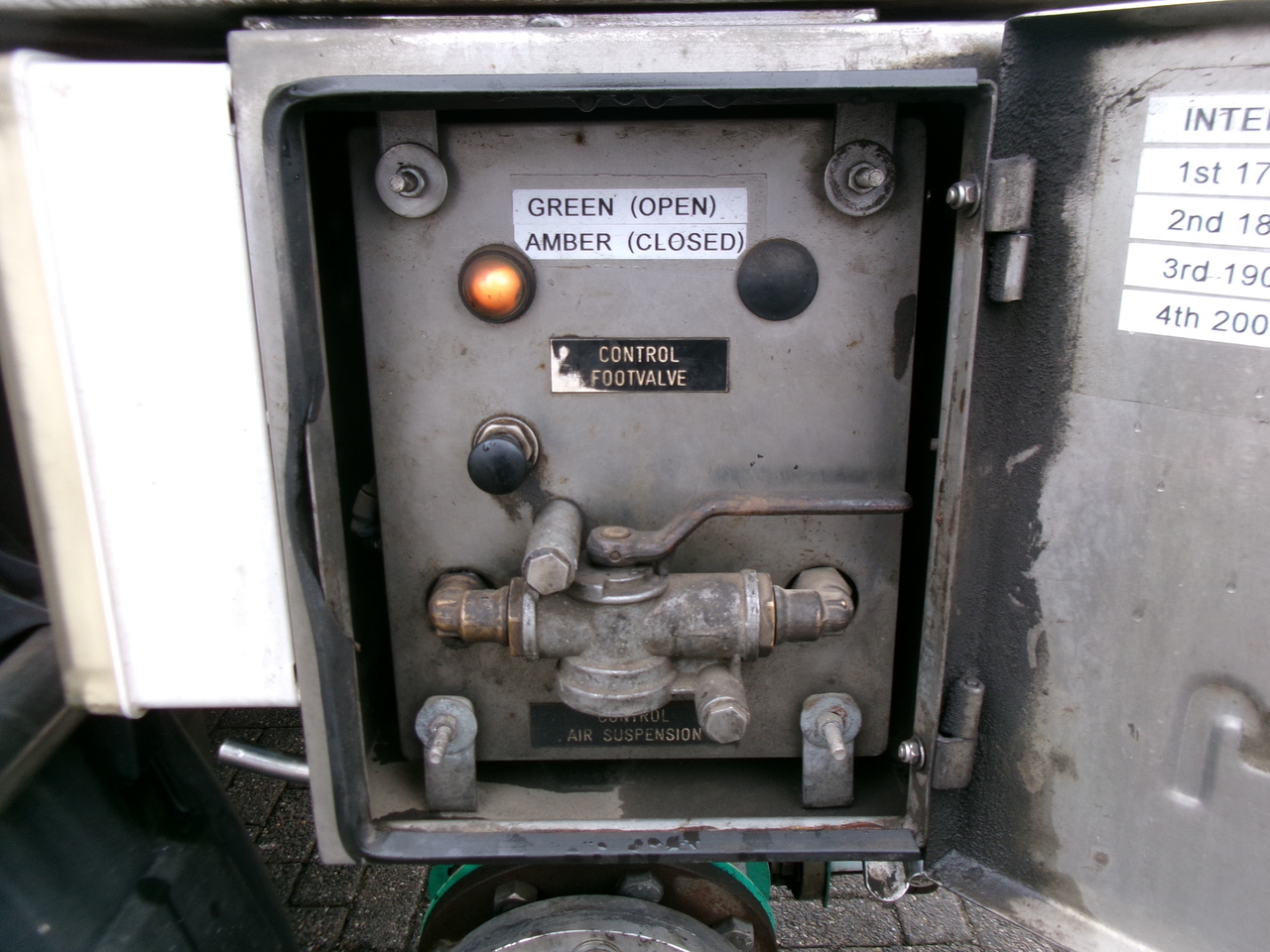 Poluprikolica cisterna za prevoz hemikalija Magyar Chemical tank inox 37.4 m3 / 1 comp / ADR 30/11/2023: slika 6
